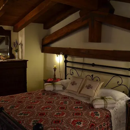 B&B Palazzo La Loggia Barisciano Habitación foto