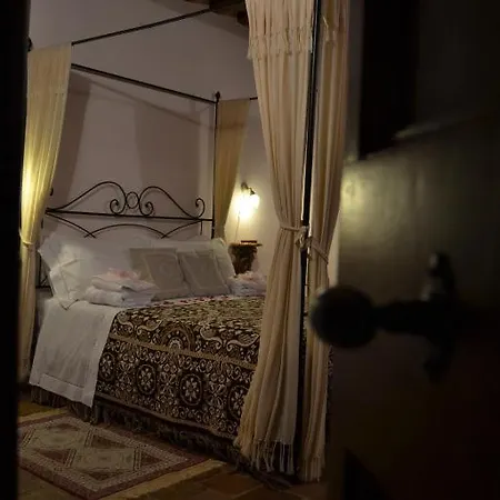 B&B Palazzo La Loggia Barisciano Habitación foto