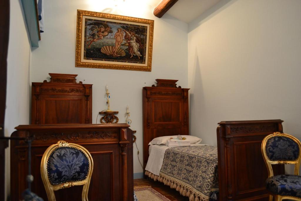 Palazzo La Loggia * Barisciano